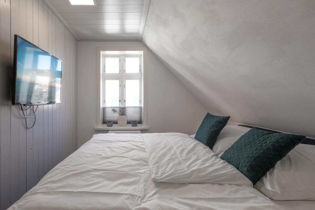 Apartmenthaus Theodor Storm - Unter Sternen Husum  Bagian luar foto
